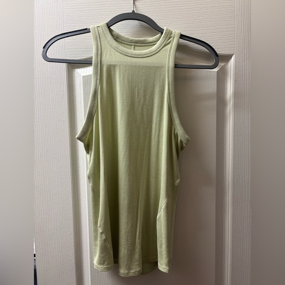 Lululemon Hold Tight Tank - Picture 1 of 3